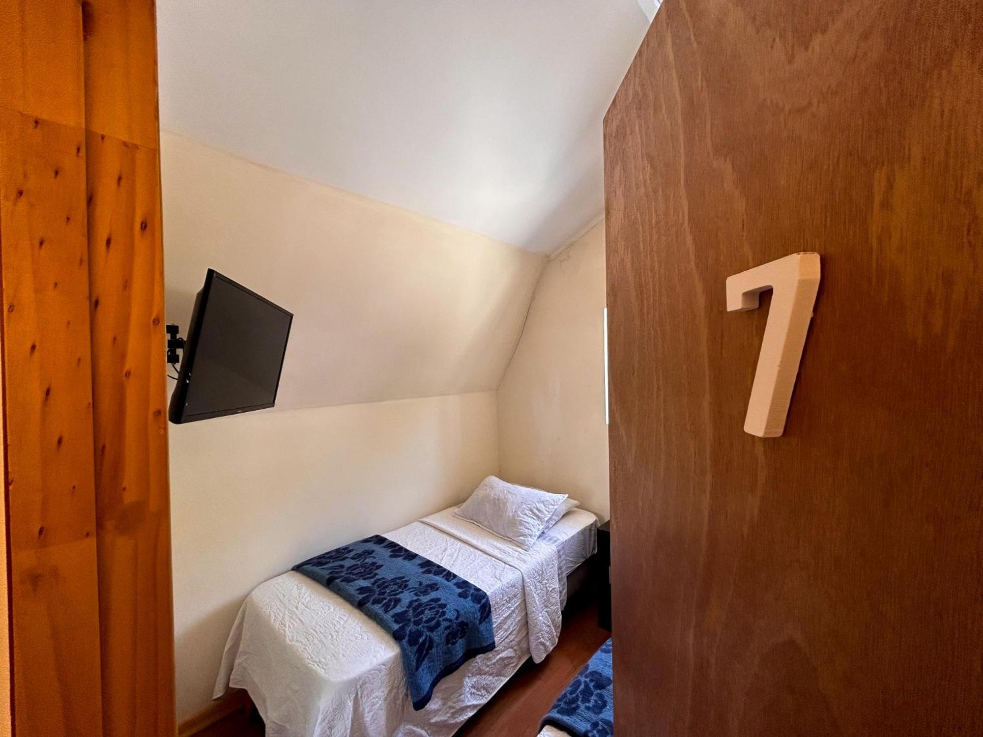Chez Humbert Hostel Santiago Exterior photo